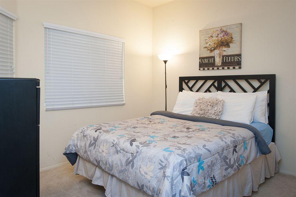 Sunshine Suites At The Piero Los Angeles Buitenkant foto