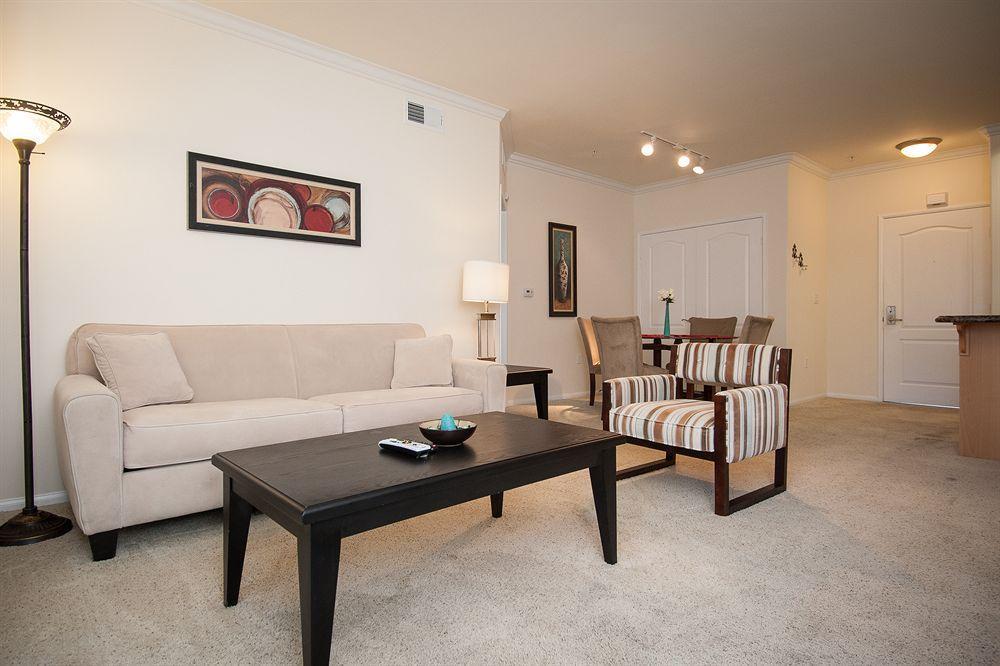 Sunshine Suites At The Piero Los Angeles Buitenkant foto