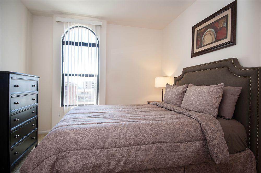Sunshine Suites At The Piero Los Angeles Buitenkant foto